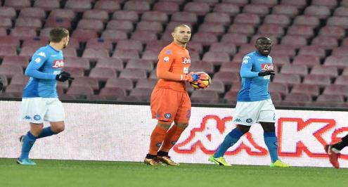 نابولي يعبر أودينيزي بصعوبة ويصعد لدور الثمانية بكأس إيطاليا 